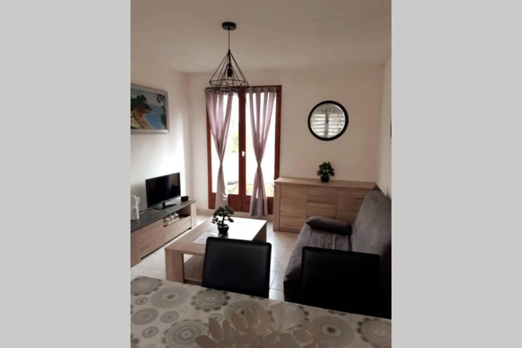 Appartement Calme Entre Terre Et Mer Proche Plage Фльори Екстериор снимка