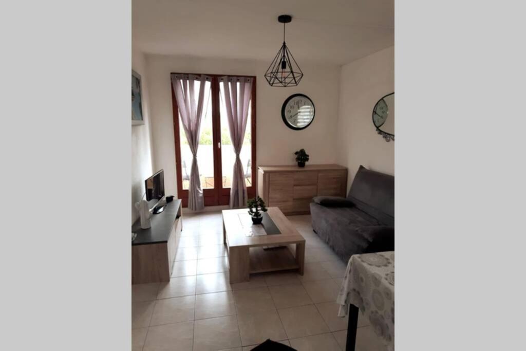 Appartement Calme Entre Terre Et Mer Proche Plage Фльори Екстериор снимка